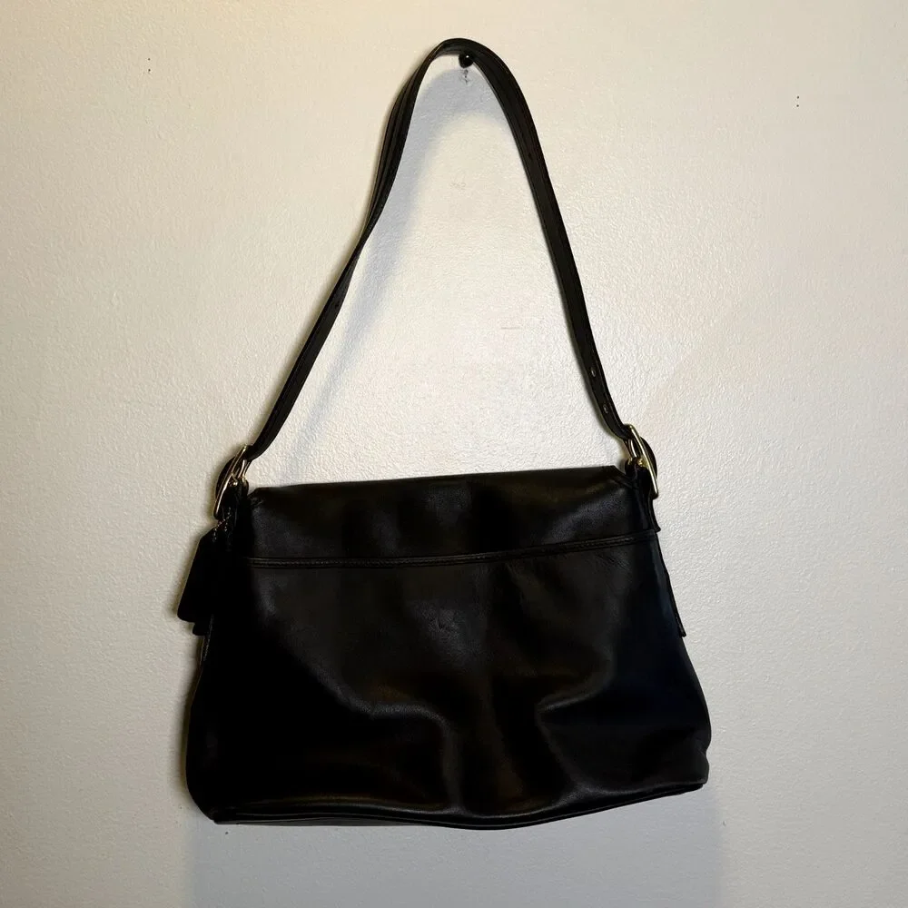 Coach Black Leather Shoulder Bag Flap Purse Brass Buckle Vintage USA C1P-9926
